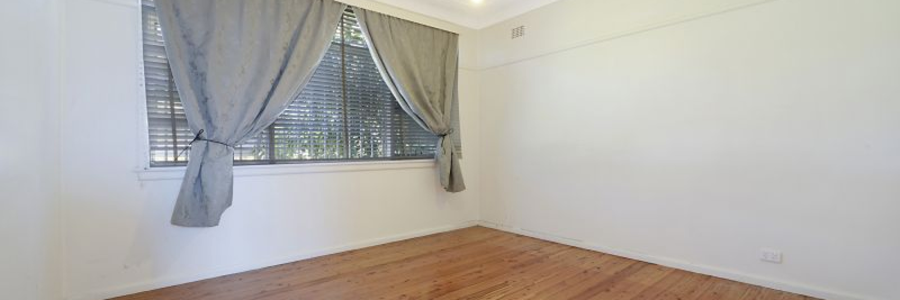 11 Gillham Avenue, CARINGBAH SOUTH, NSW 2229 Australia