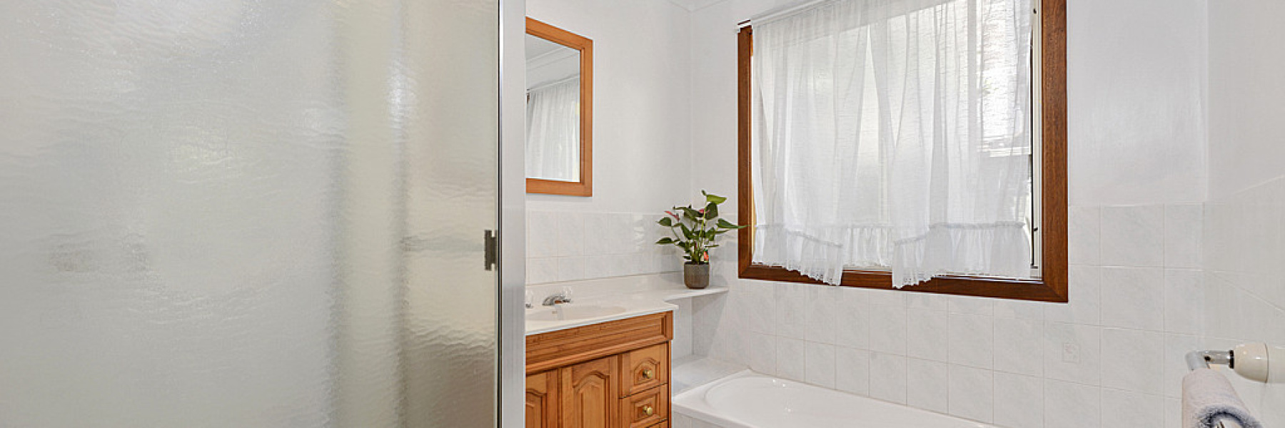 160 Grays Point Road, GRAYS POINT, NSW 2232 AUS