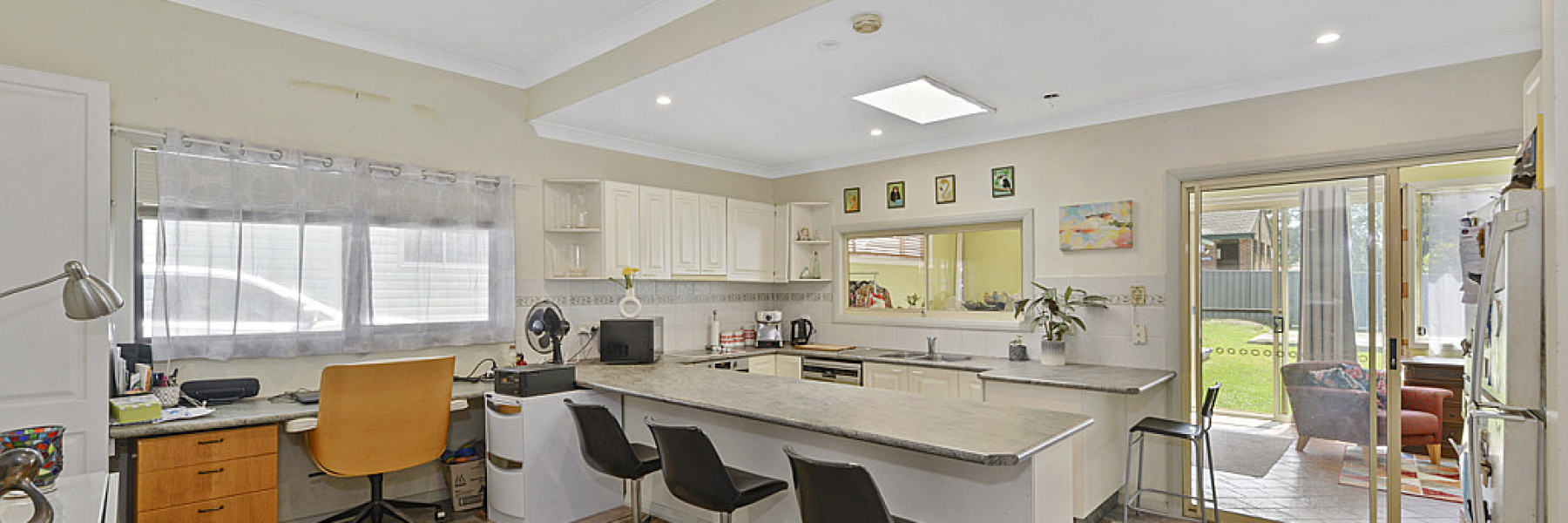 27 Clements Parade, KIRRAWEE, NSW 2232 AUS
