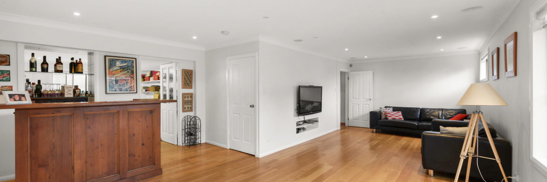 2 Arcadia Avenue, GYMEA BAY, NSW 2227 AUS