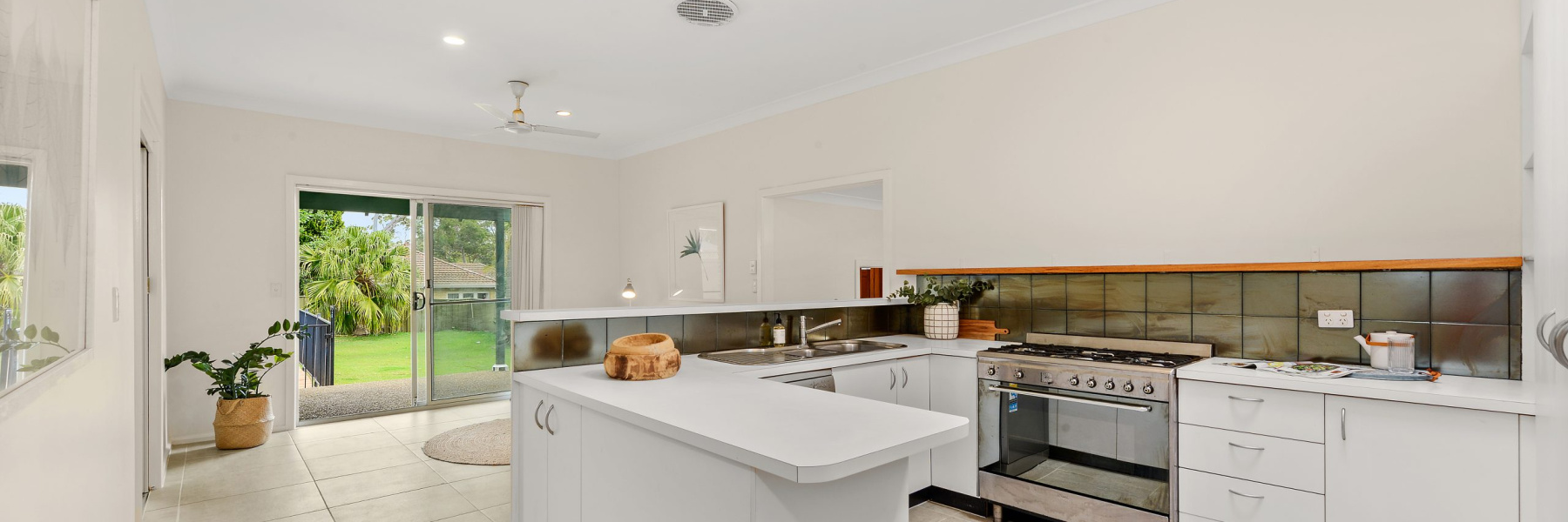 62 Tara Street, SYLVANIA, NSW 2224 AUS