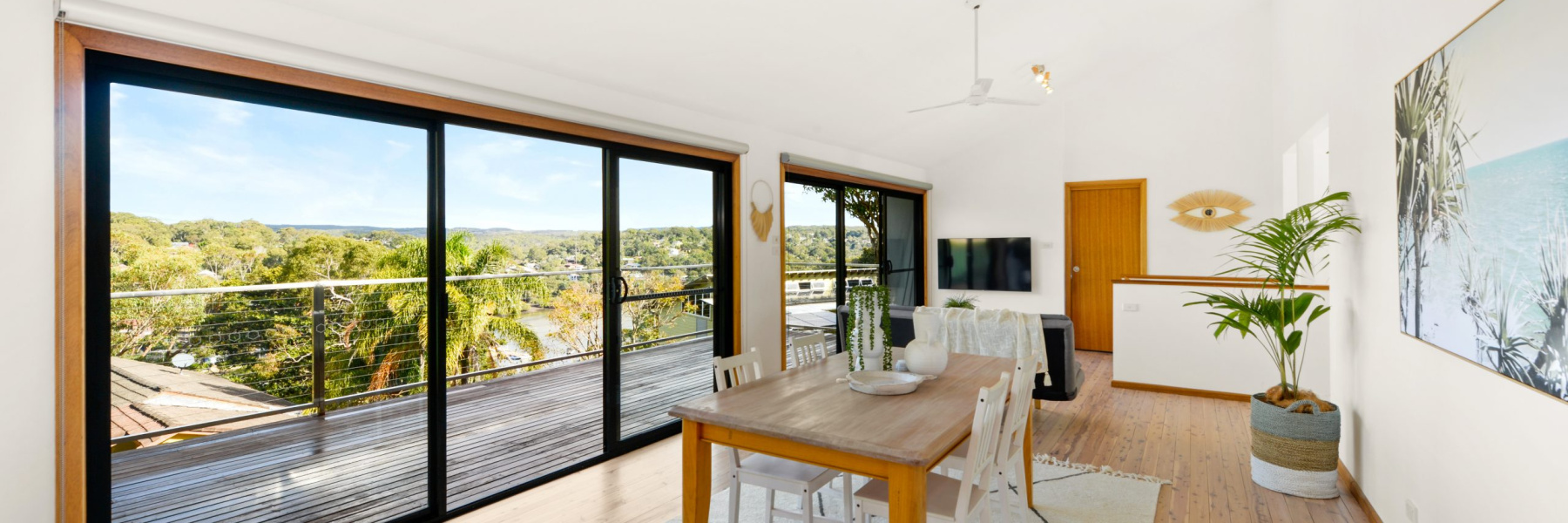 258 Ellesmere Road, GYMEA BAY, NSW 2227 AUS