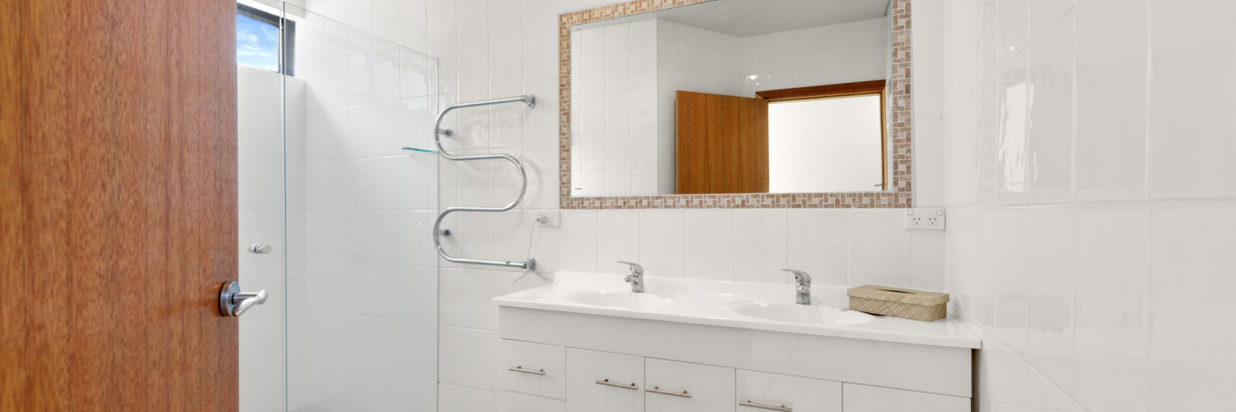 258 Ellesmere Road, GYMEA BAY, NSW 2227 AUS