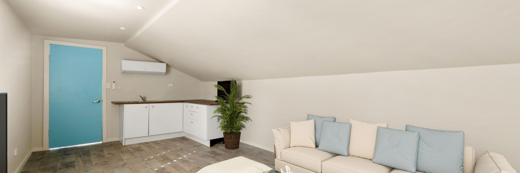 258 Ellesmere Road, GYMEA BAY, NSW 2227 AUS