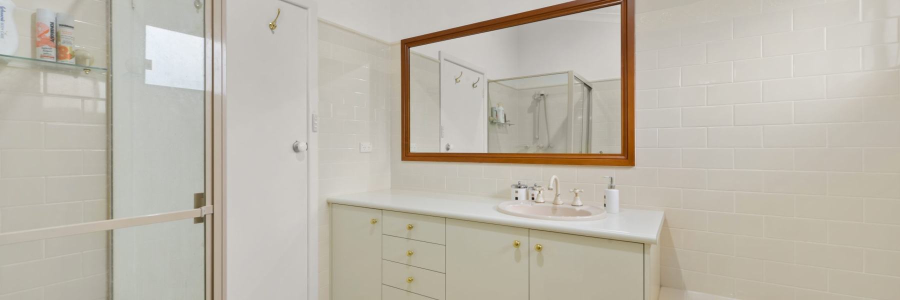 2 Stonebridge Place, GYMEA BAY, NSW 2227 AUS