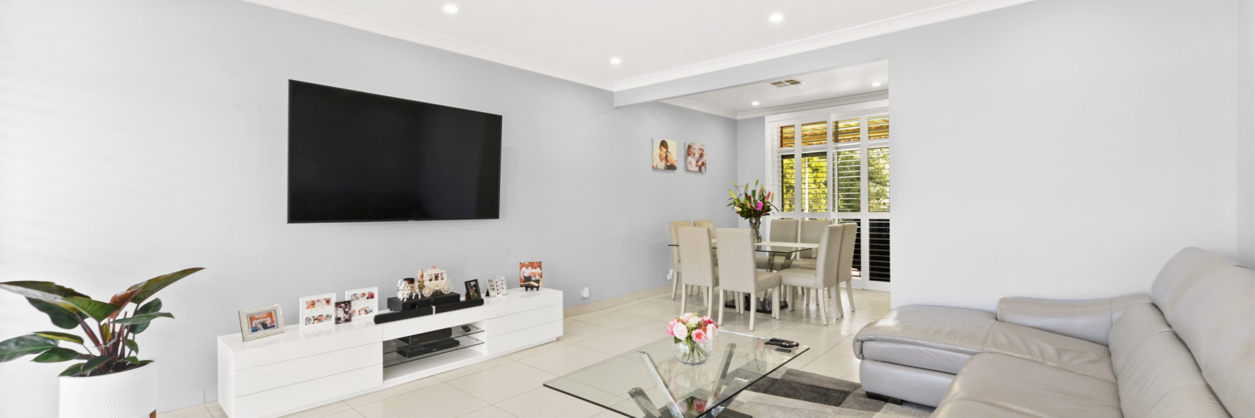 17 Bathurst Street, GYMEA, NSW 2227 AUS