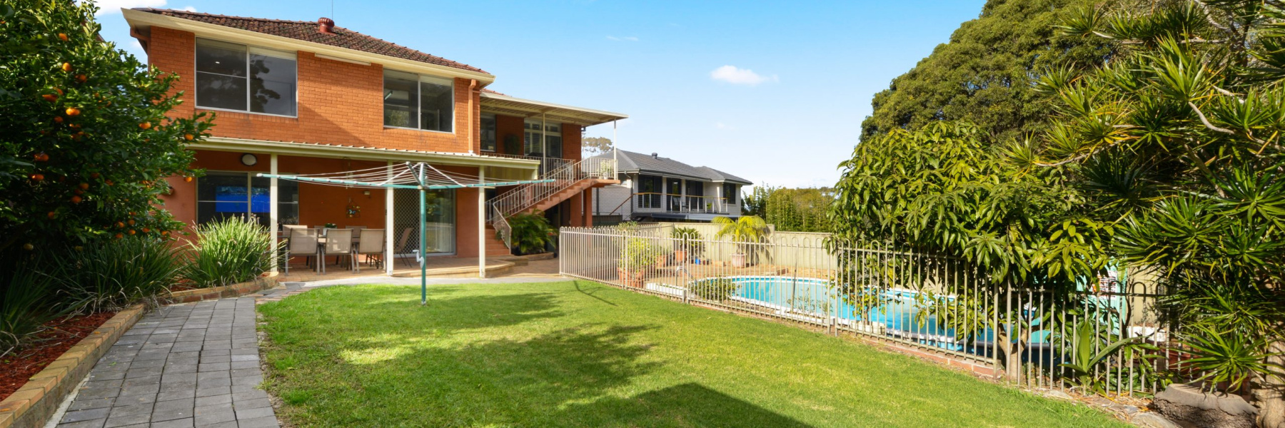 17 Bathurst Street, GYMEA, NSW 2227 AUS