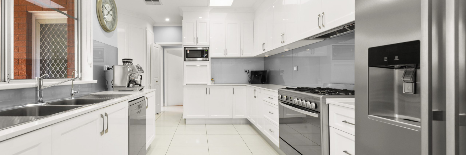 17 Bathurst Street, GYMEA, NSW 2227 AUS