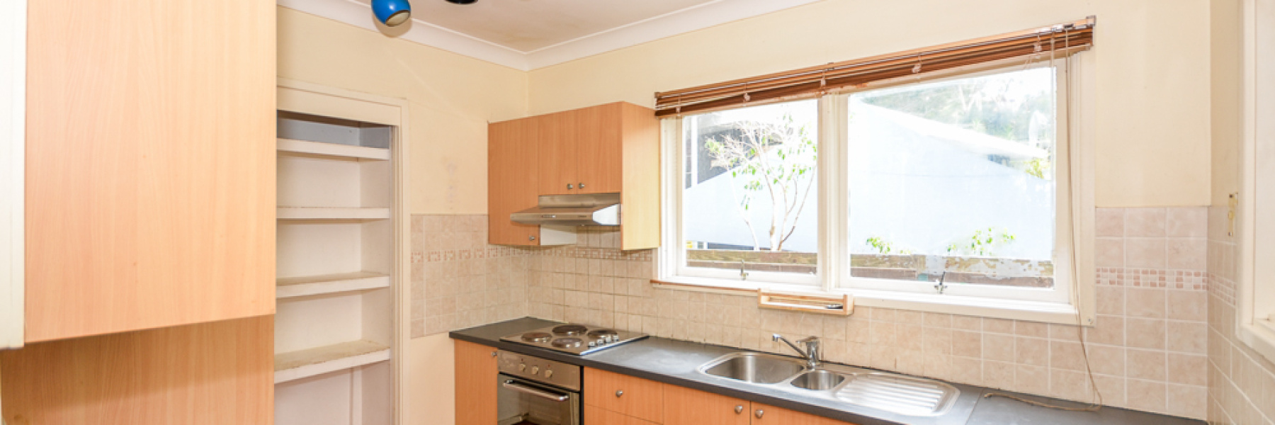 102 The Esplanade, SYLVANIA, NSW 2224 AUS