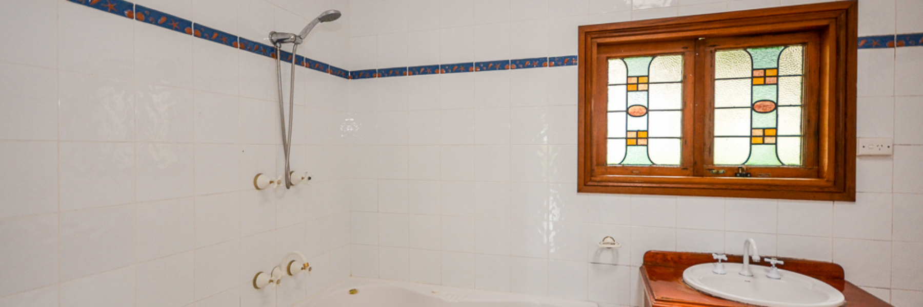 102 The Esplanade, SYLVANIA, NSW 2224 AUS
