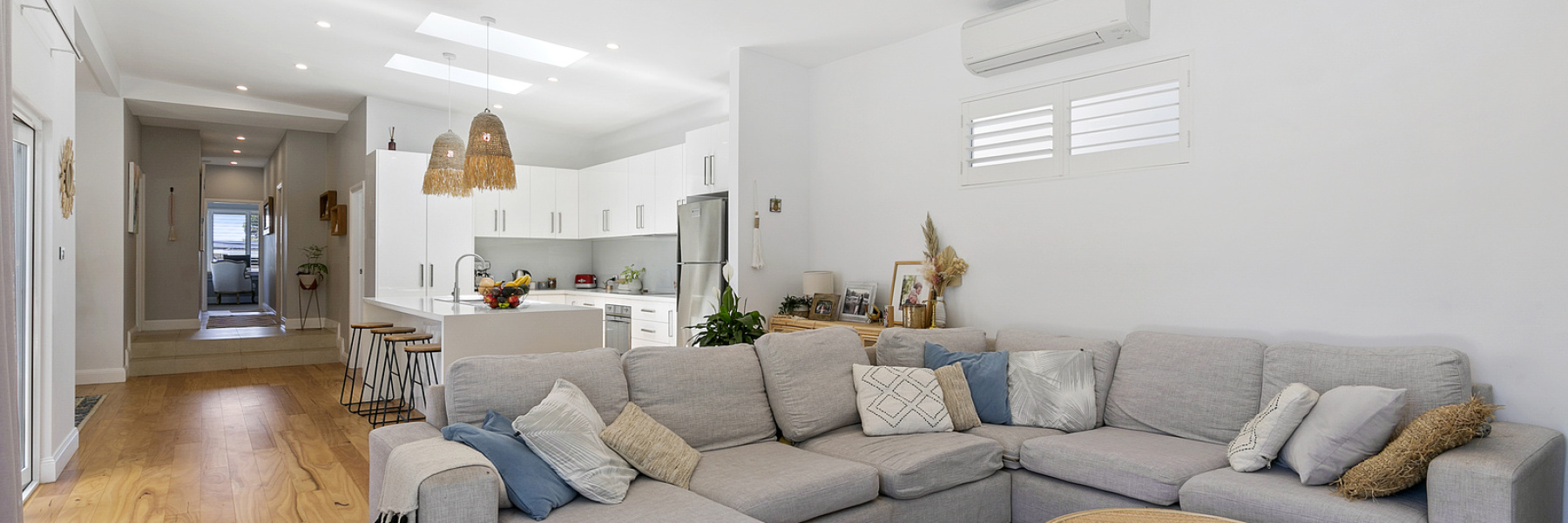 37 Nabiac Avenue, GYMEA BAY, NSW 2227 AUS