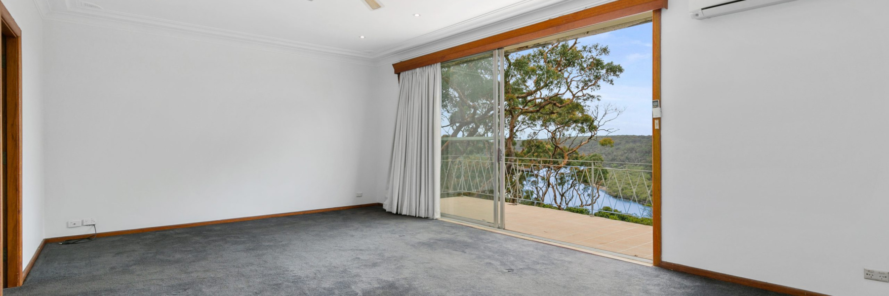 20 Moyran Parade, GRAYS POINT, NSW 2232 AUS