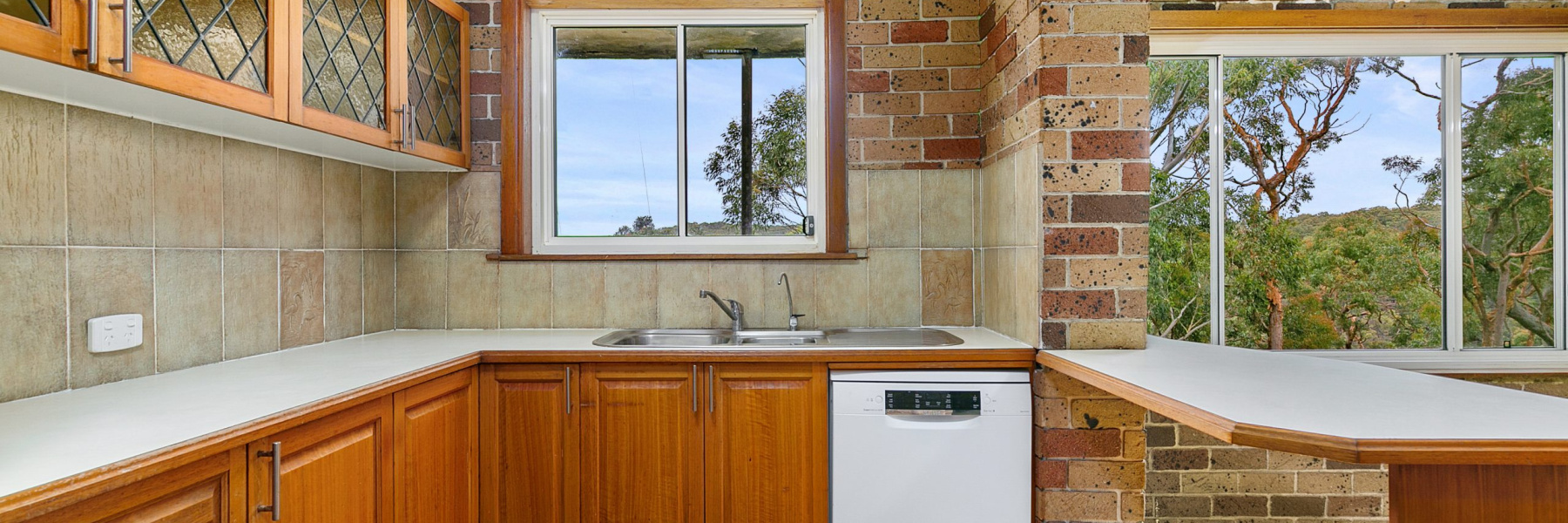 20 Moyran Parade, GRAYS POINT, NSW 2232 AUS