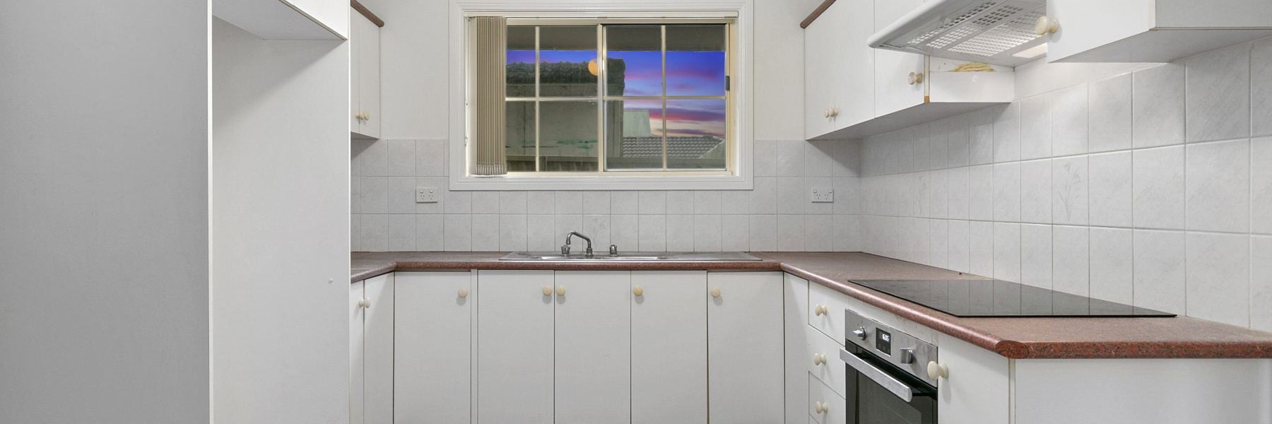 2/22 Glassop Street, CARINGBAH, NSW 2229 AUS