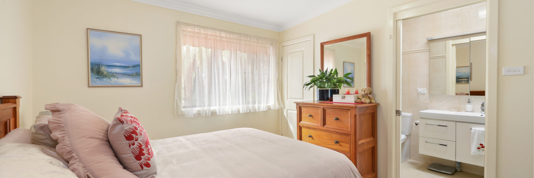 17 George Street, YOWIE BAY, NSW 2228 AUS