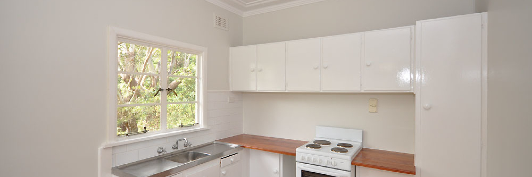 77 Arcadia Ave, GYMEA BAY, NSW 2227 AUS