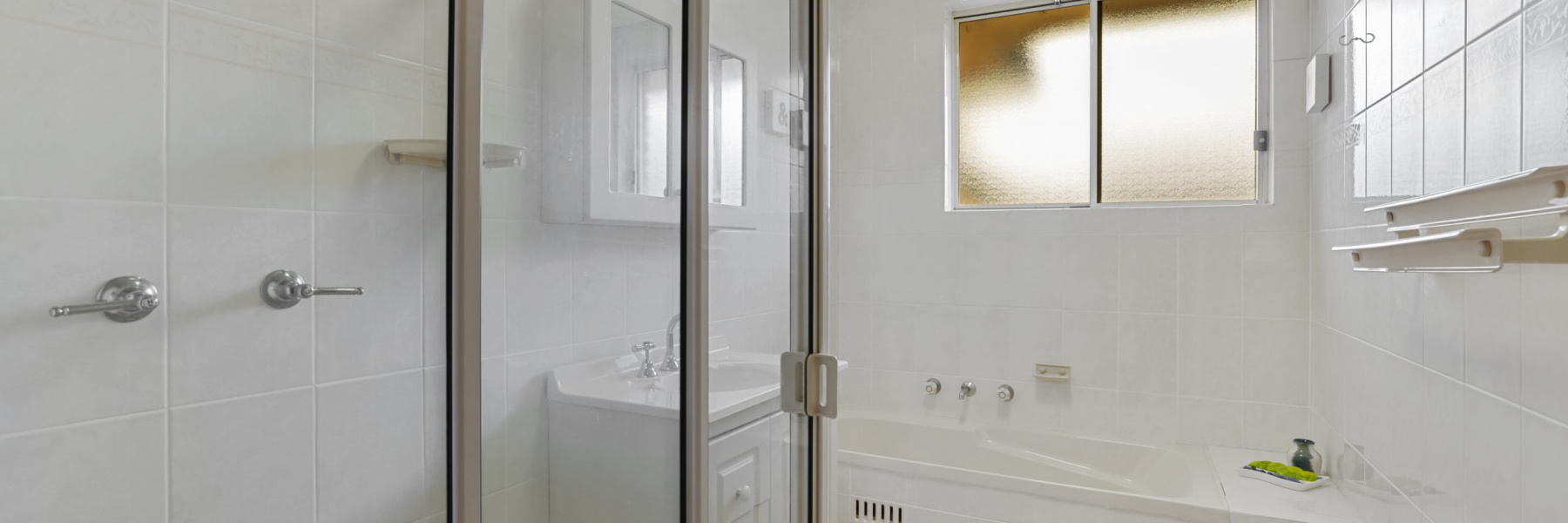 30/10-14 Warburton Street, GYMEA, NSW 2227 AUS