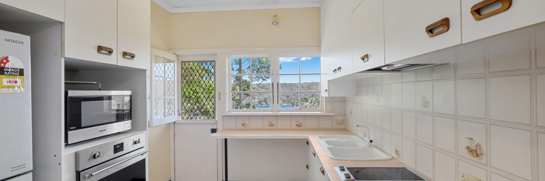 66 Mansion Point Road, GRAYS POINT, NSW 2232 AUS