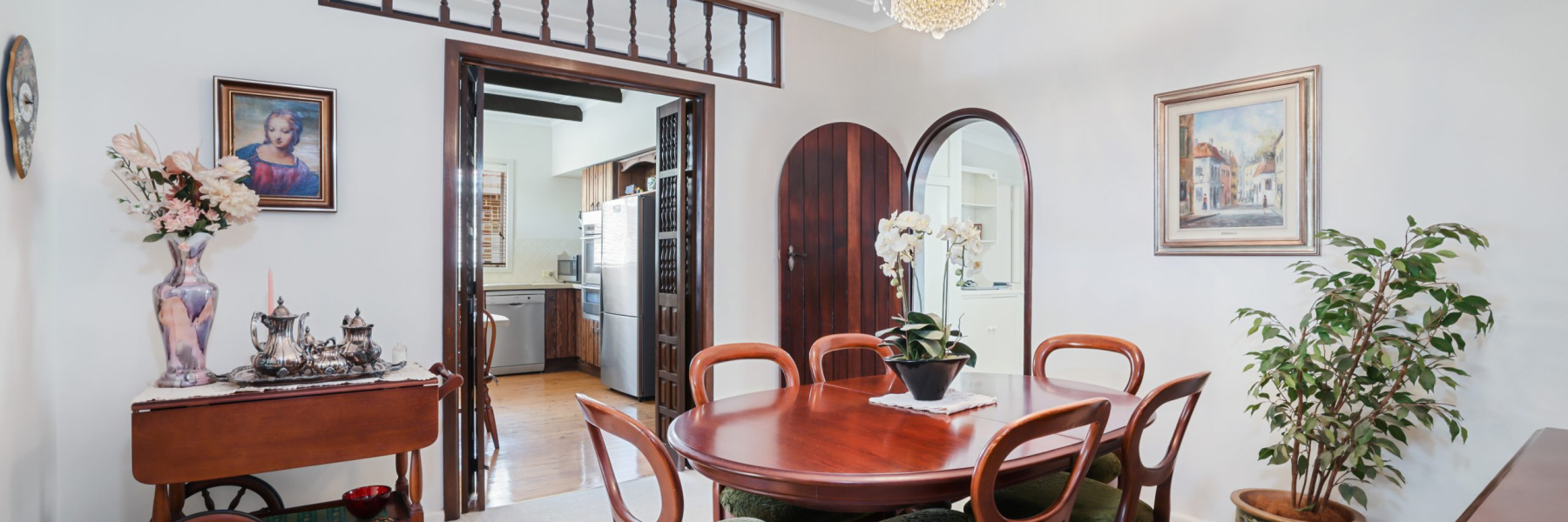 16 Woodford Cres, HEATHCOTE, NSW 2233 AUS