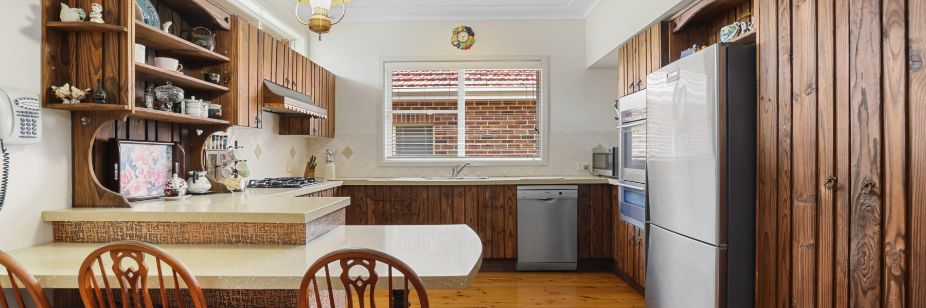 16 Woodford Cres, HEATHCOTE, NSW 2233 AUS