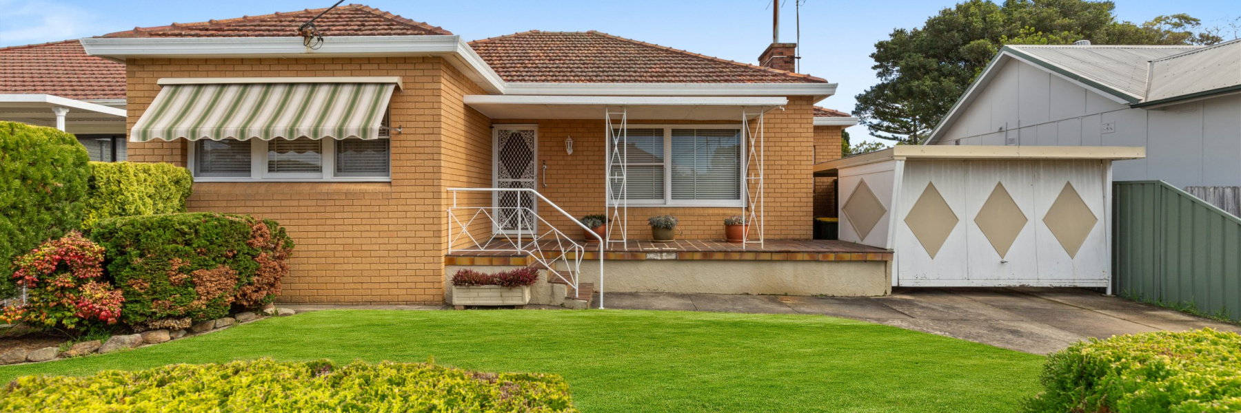 51 Premier Street, GYMEA, NSW 2227 AUS