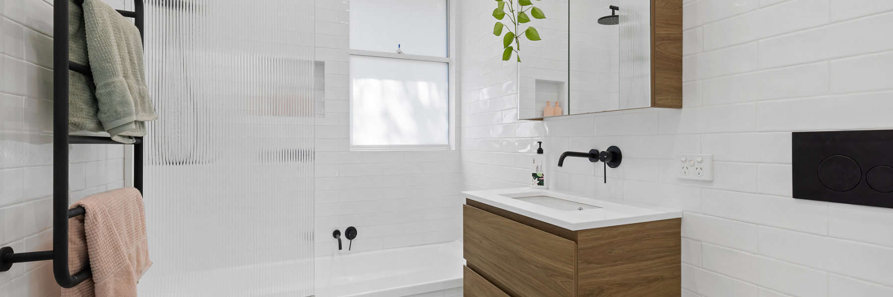 53 Moyran Parade, GRAYS POINT, NSW 2232 AUS