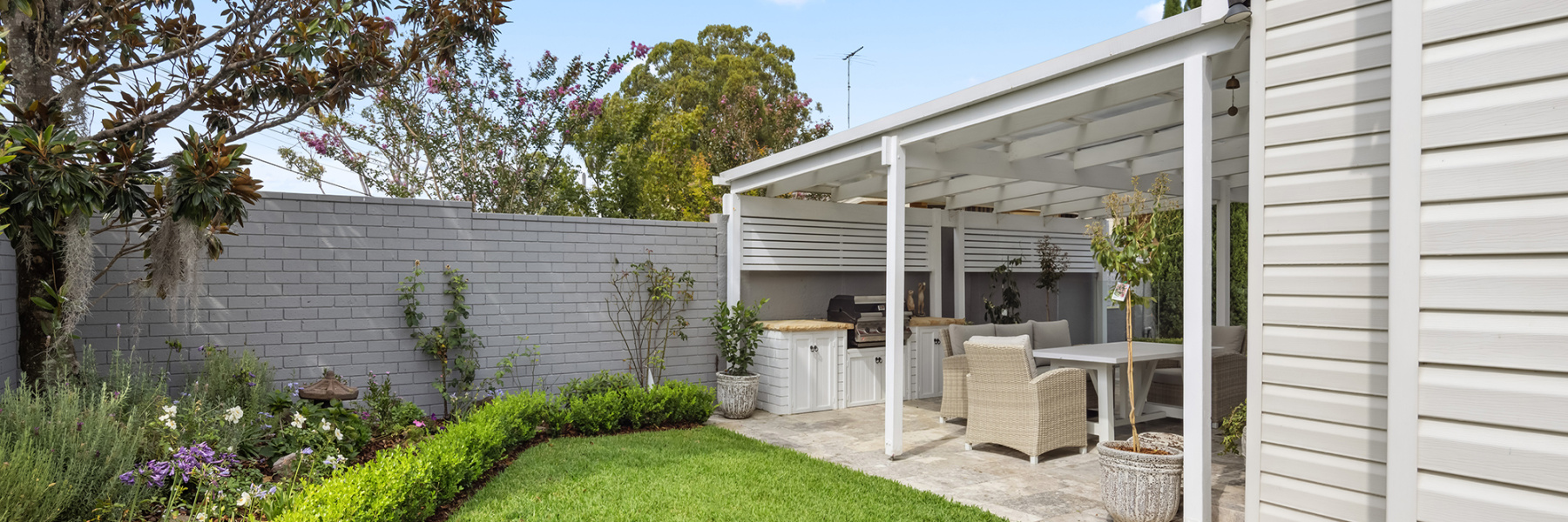 5 Darryl Place, GYMEA BAY, NSW 2227 AUS