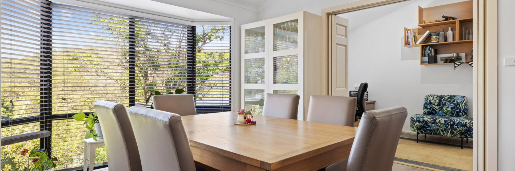 24 Serpentine Road, GYMEA, NSW 2227 AUS