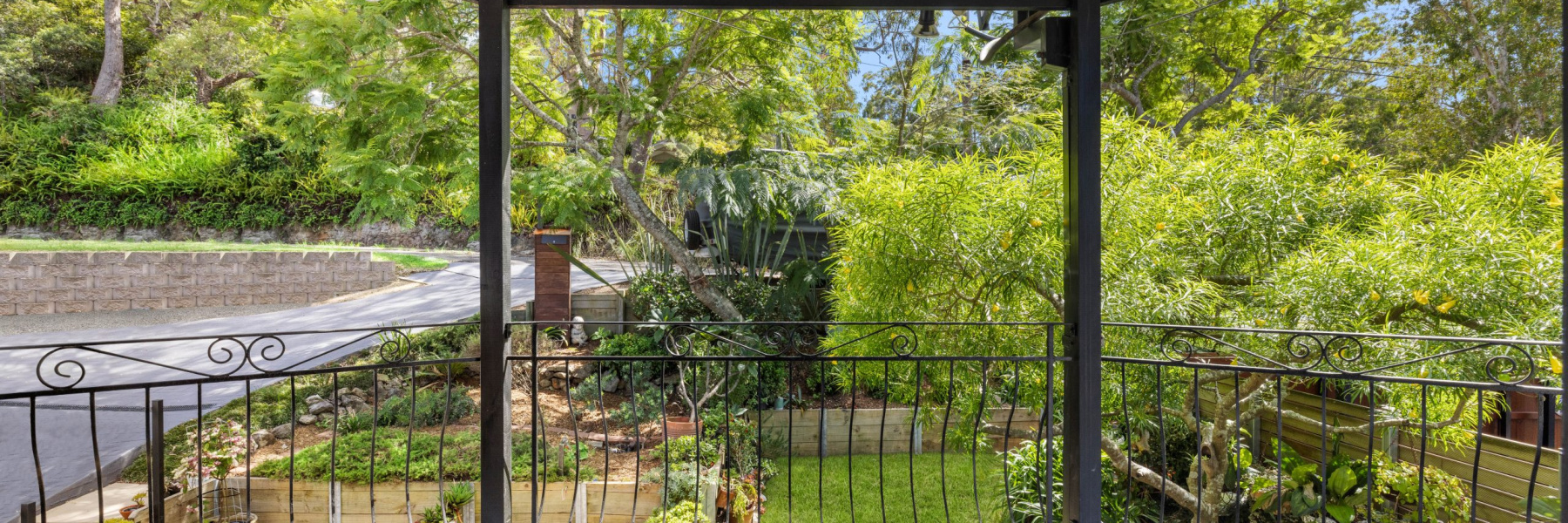 24 Serpentine Road, GYMEA, NSW 2227 AUS