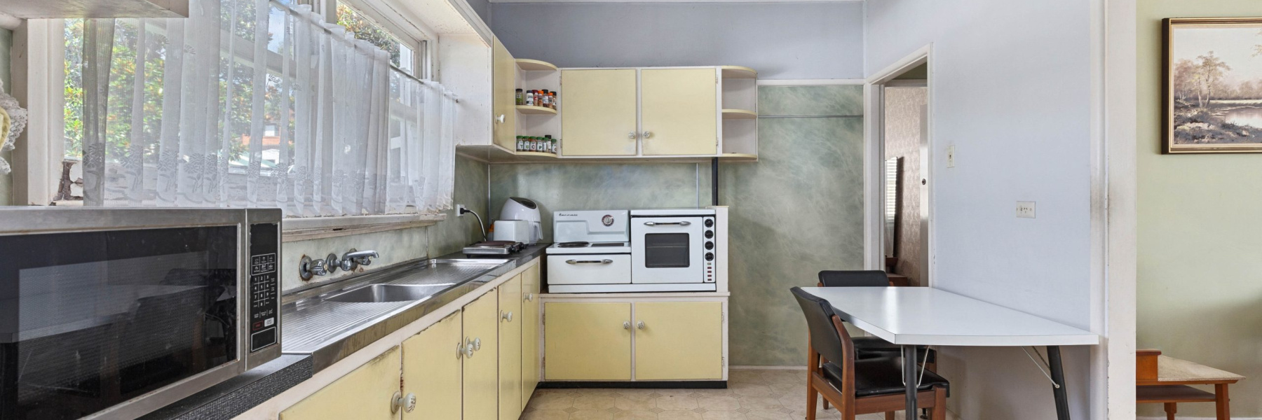 384 President Avenue, KIRRAWEE, NSW 2232 AUS