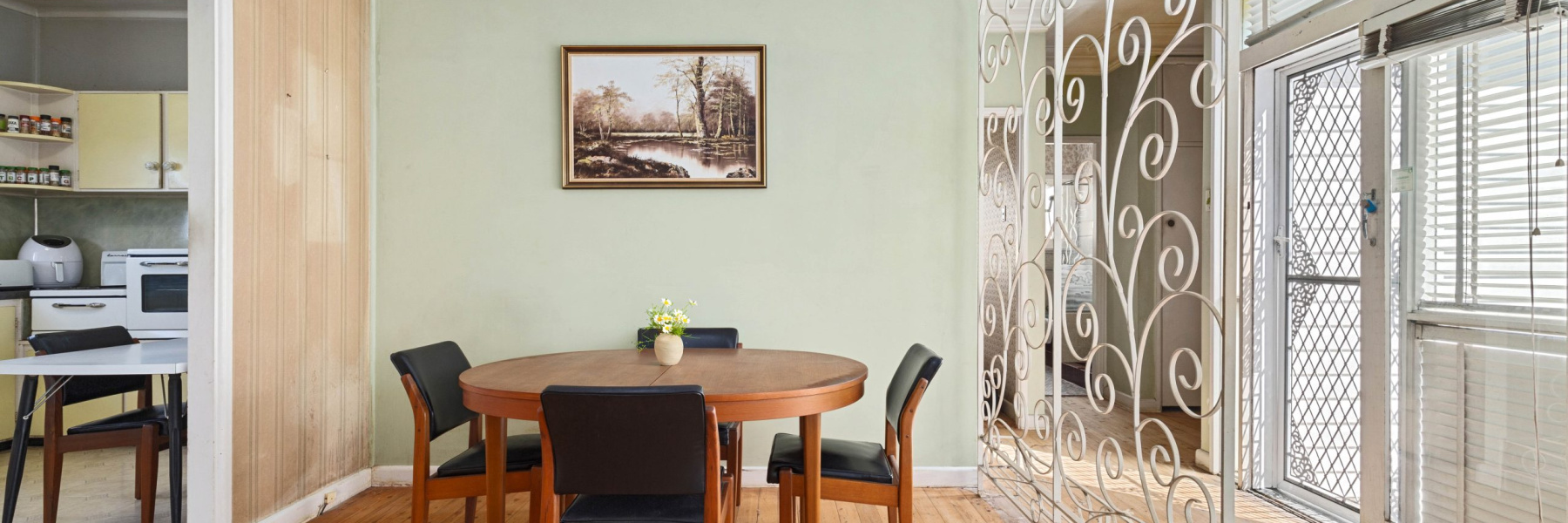 384 President Avenue, KIRRAWEE, NSW 2232 AUS