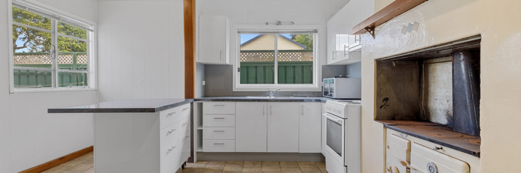 902 Princes Highway, ENGADINE, NSW 2233 AUS