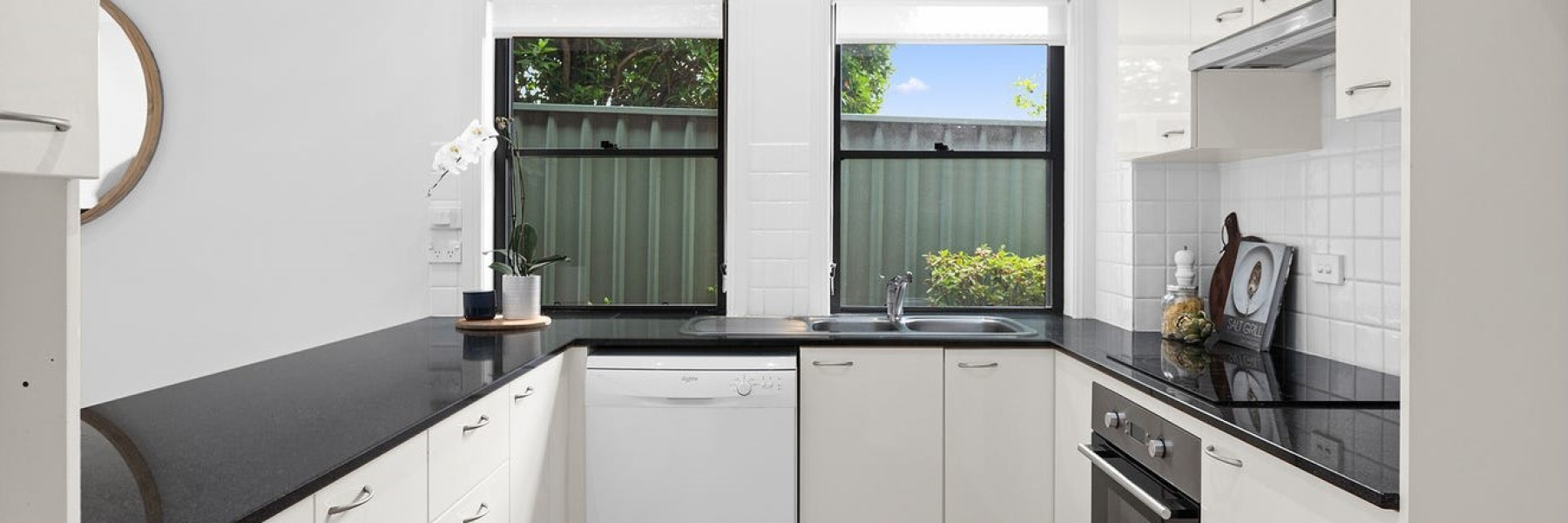 3/1-3 Third Avenue, GYMEA BAY, NSW 2227 AUS