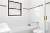 3/1-3 Third Avenue, GYMEA BAY, NSW 2227 AUS