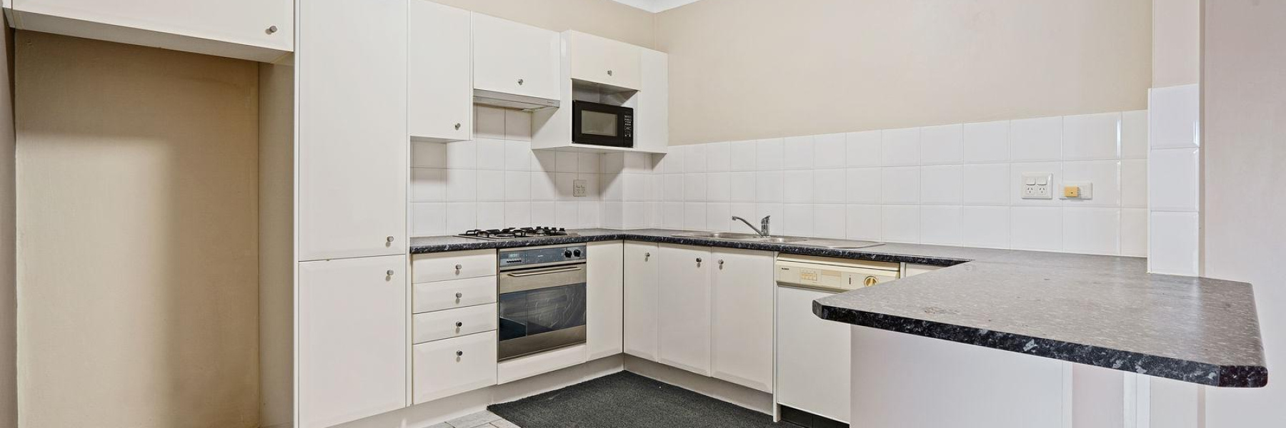 21/4-6 Vista Street, CARINGBAH, NSW 2229 AUS