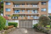 1/13-17 Moani Avenue, GYMEA, NSW 2227 AUS