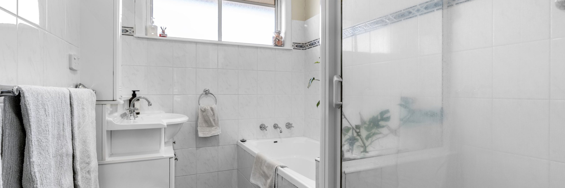24 Hunter Street, KIRRAWEE, NSW 2232 AUS