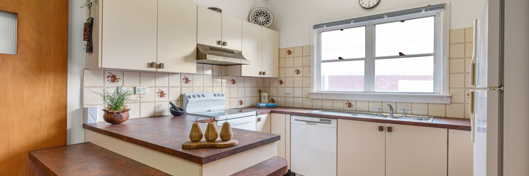 26 Pines Parade, GYMEA, NSW 2227 AUS