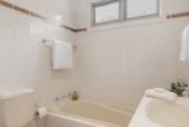26 Pines Parade, GYMEA, NSW 2227 AUS