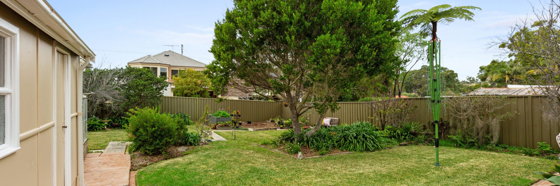 26 Pines Parade, GYMEA, NSW 2227 AUS