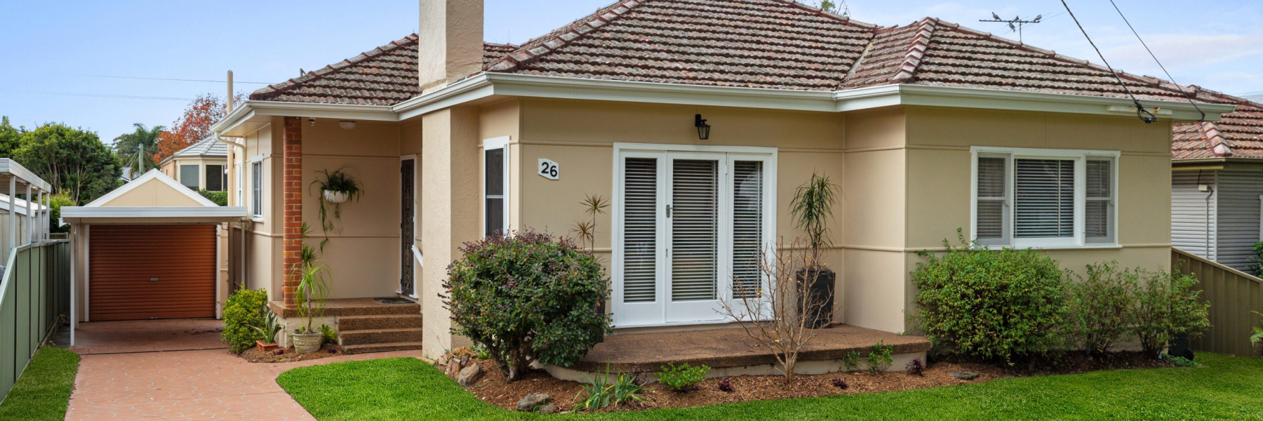 26 Pines Parade, GYMEA, NSW 2227 AUS