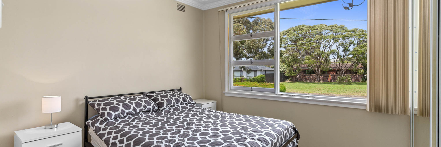 17 Silverwater Crescent, MIRANDA, NSW 2228 AUS