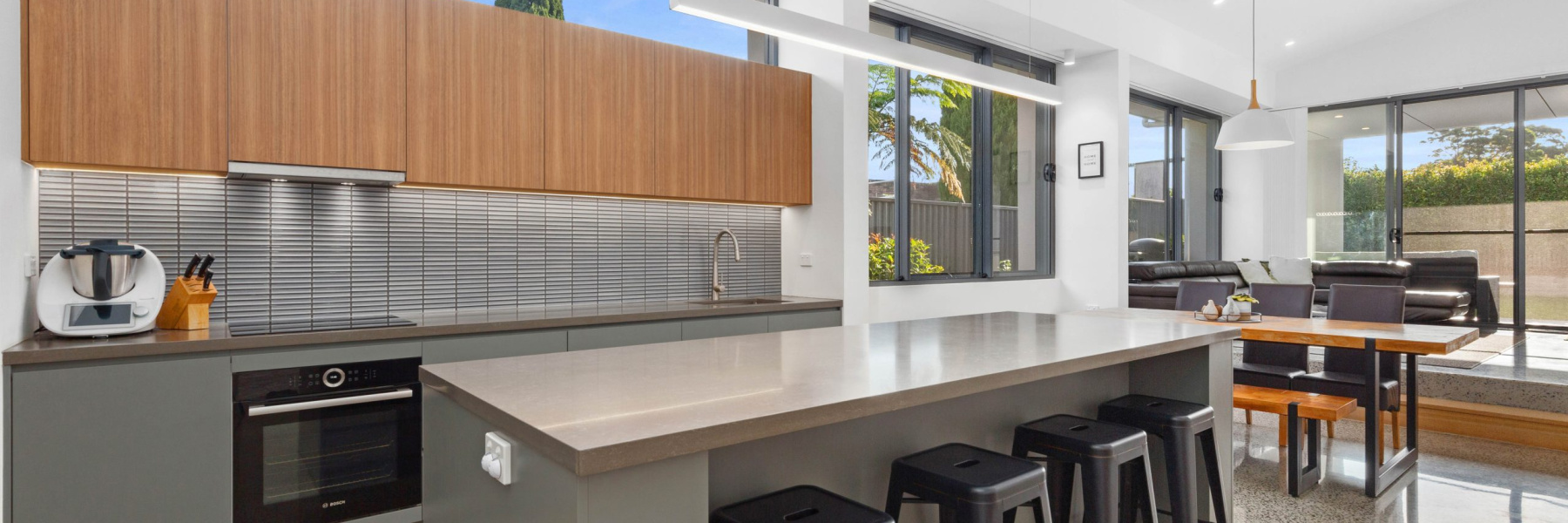 27B Milburn Road, GYMEA, NSW 2227 AUS