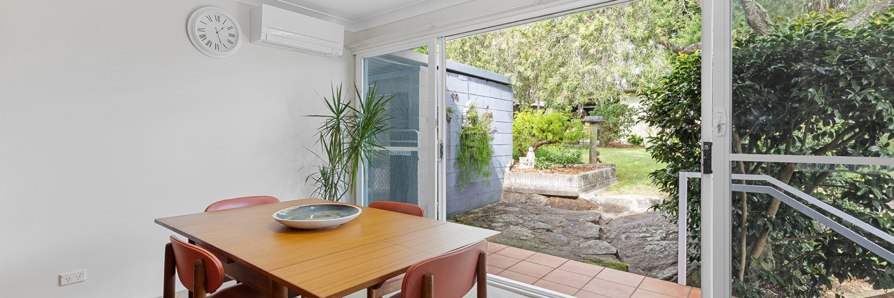 12 Achilles Road, ENGADINE, NSW 2233 AUS