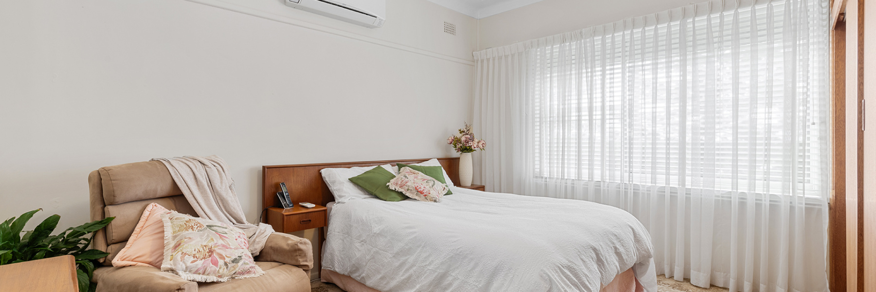 12 Achilles Road, ENGADINE, NSW 2233 AUS