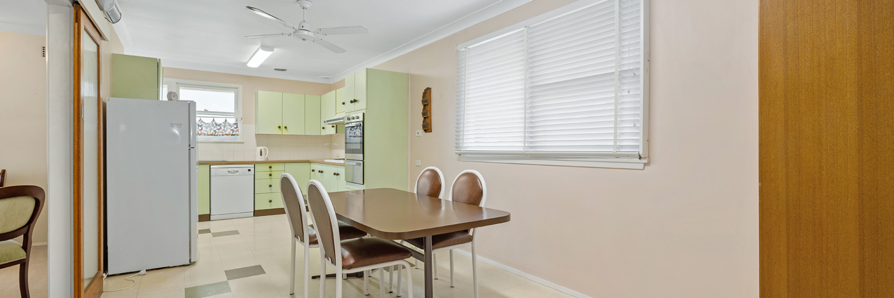 13 Coonong Road, GYMEA BAY, NSW 2227 AUS