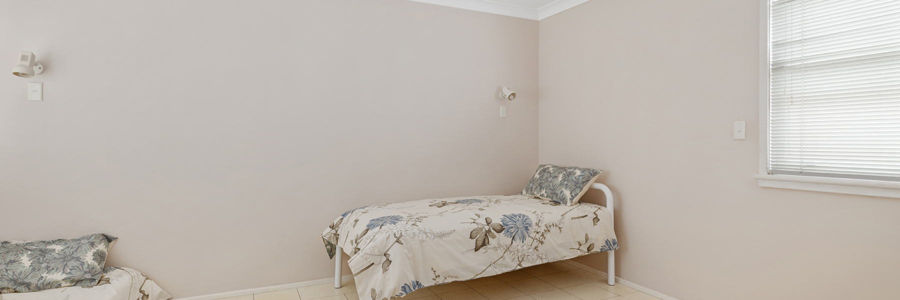 13 Coonong Road, GYMEA BAY, NSW 2227 AUS