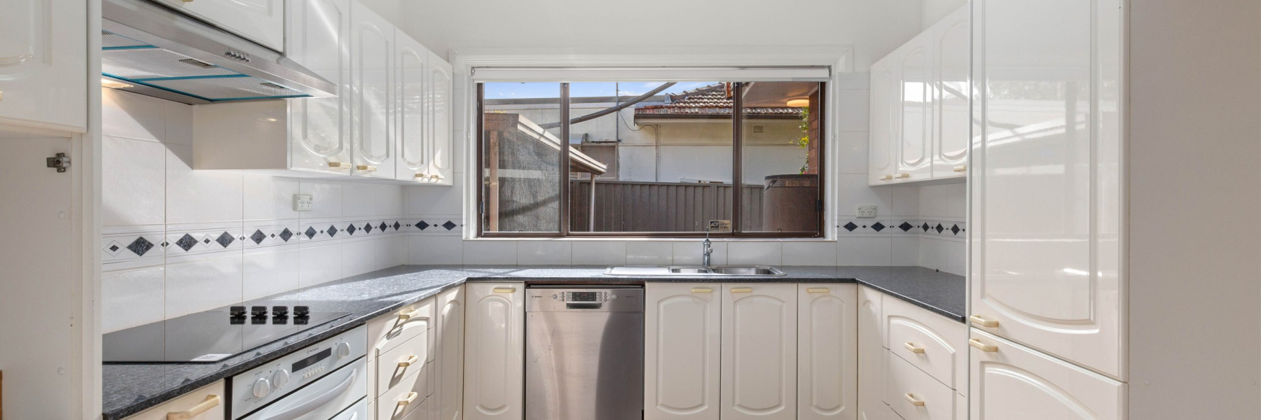 13 Premier Street, GYMEA, NSW 2227 AUS