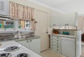 37 Bolaro Avenue, GYMEA, NSW 2227 AUS