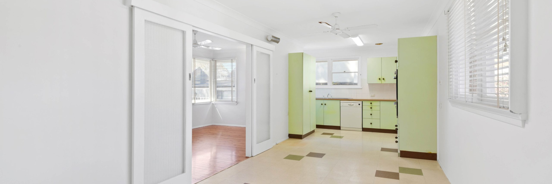 13 Coonong Road, GYMEA BAY, NSW 2227 AUS